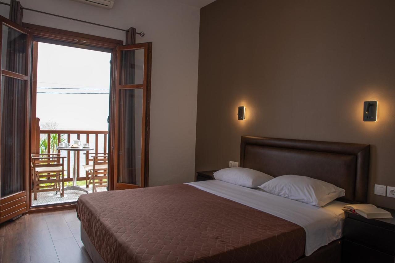 Hotel Cleopatra Chorefton Extérieur photo