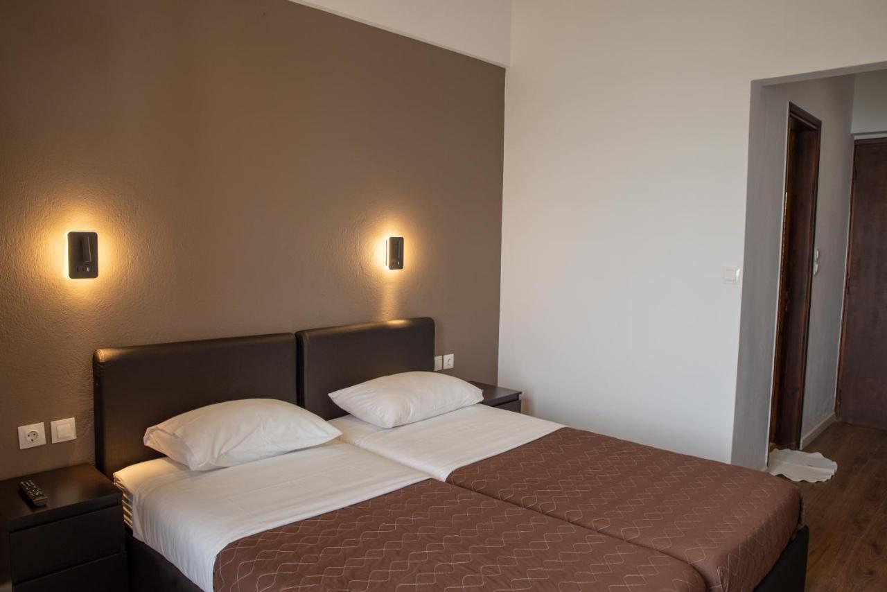 Hotel Cleopatra Chorefton Extérieur photo