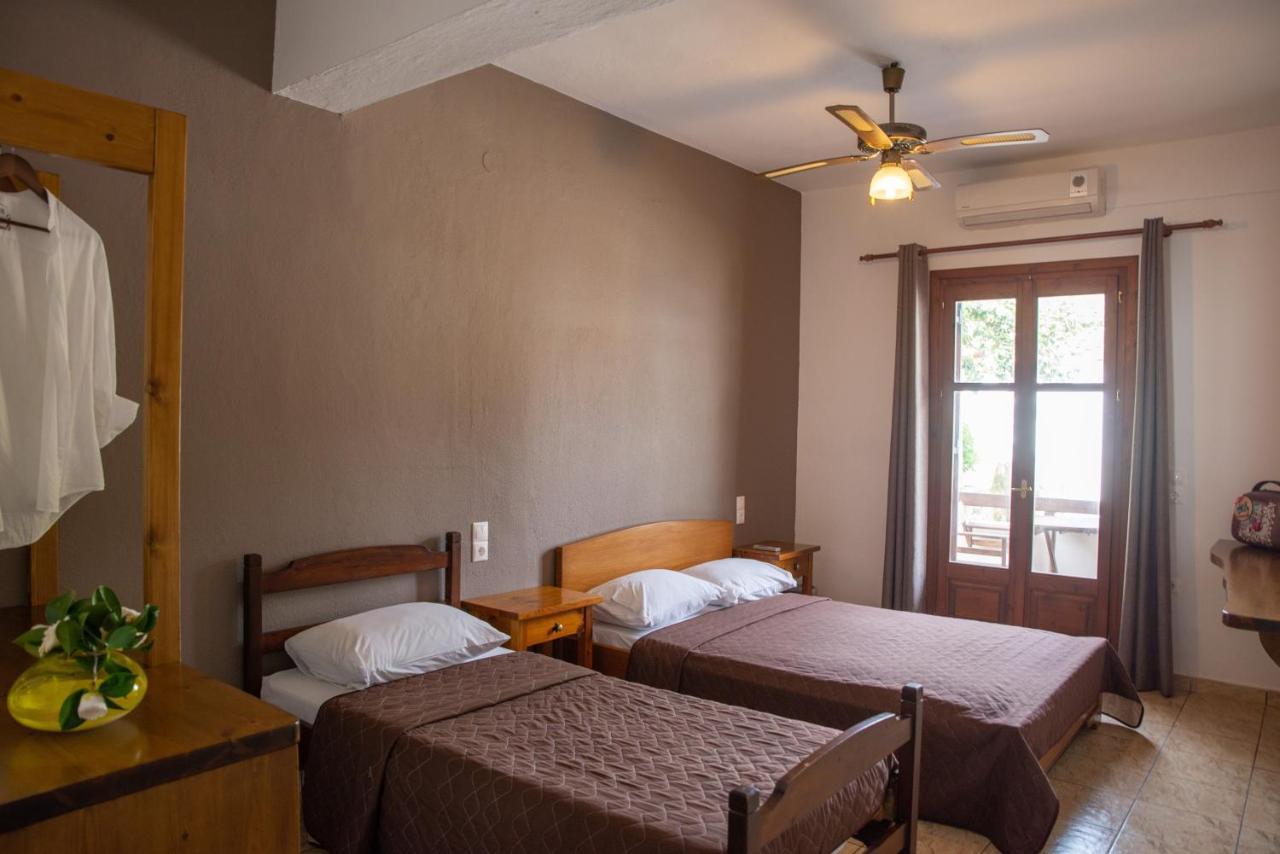Hotel Cleopatra Chorefton Extérieur photo