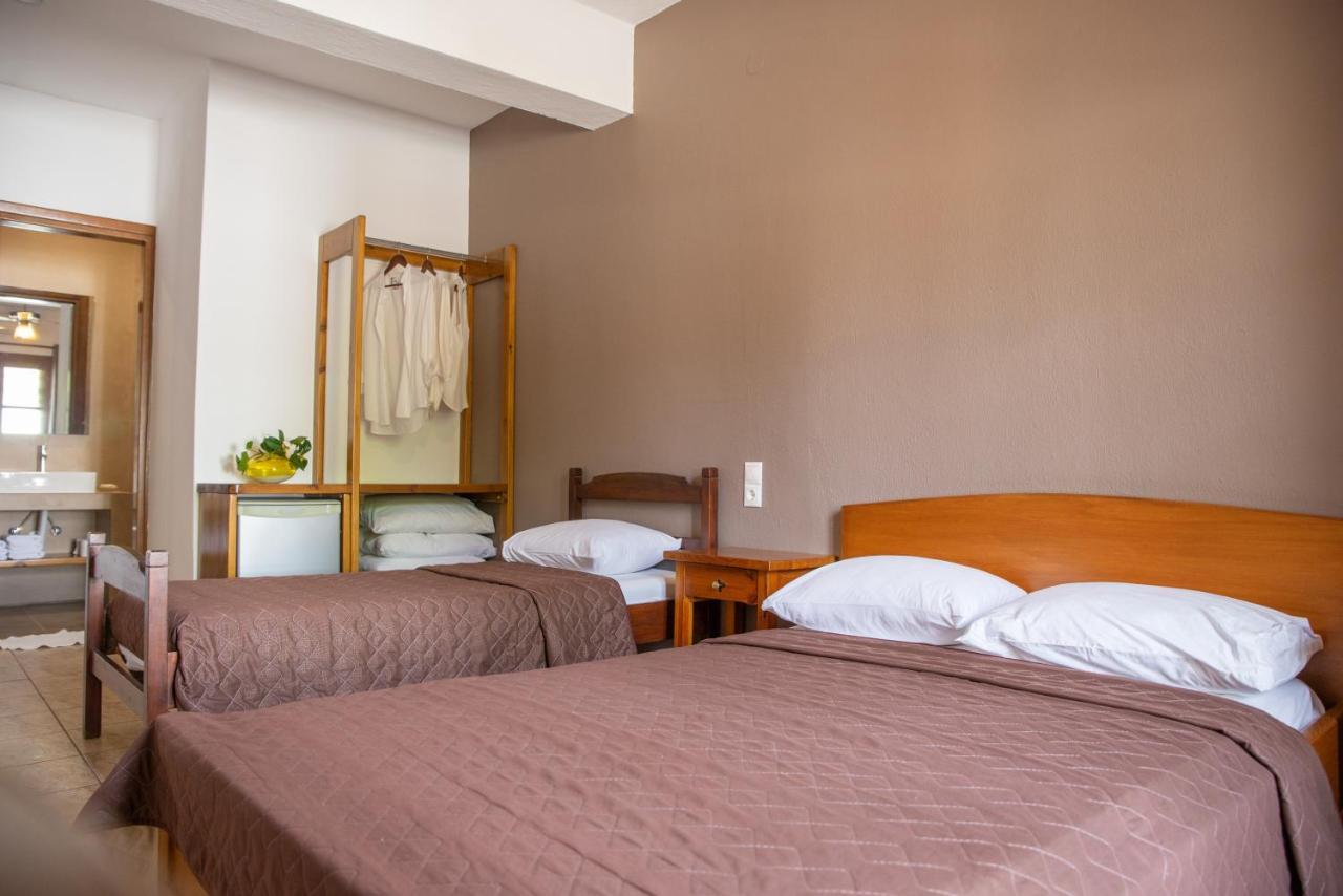 Hotel Cleopatra Chorefton Extérieur photo