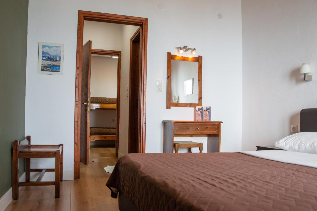 Hotel Cleopatra Chorefton Extérieur photo